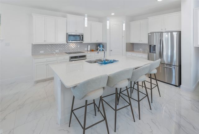 1105 Maverick Drive, Mansfield, TX 76063