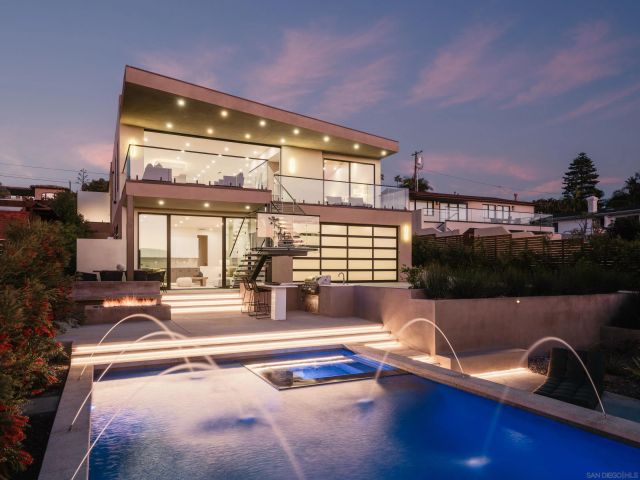 147 S Rios Ave, San Diego, CA 92075