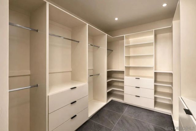 147 S Rios Ave, San Diego, CA 92075