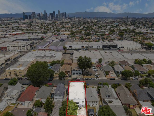 326 E 35th Street, Los Angeles, CA 90011