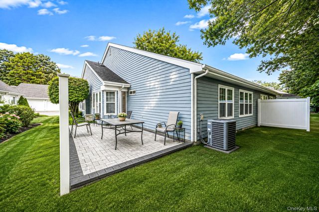 279 Glen Drive, Ridge, NY 11961