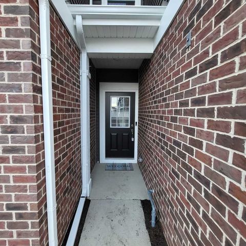 2227 Horseshoe Circle 2227, Naperville, IL 60564