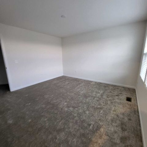 2227 Horseshoe Circle 2227, Naperville, IL 60564