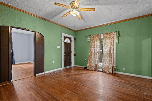 1217 W Mulberry Street, Springfield, OH 45506