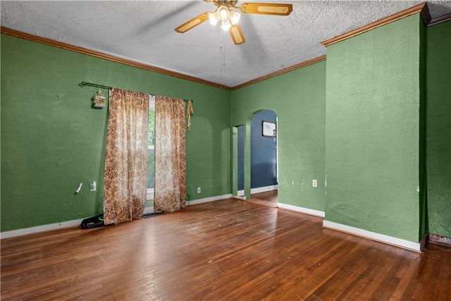 1217 W Mulberry Street, Springfield, OH 45506