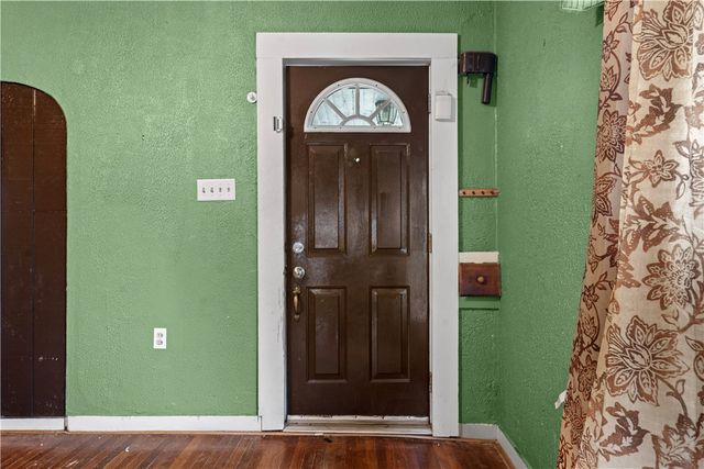 1217 W Mulberry Street, Springfield, OH 45506