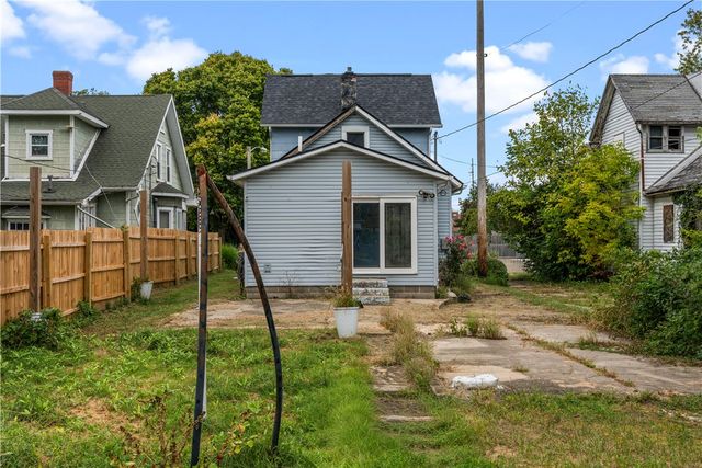 1217 W Mulberry Street, Springfield, OH 45506