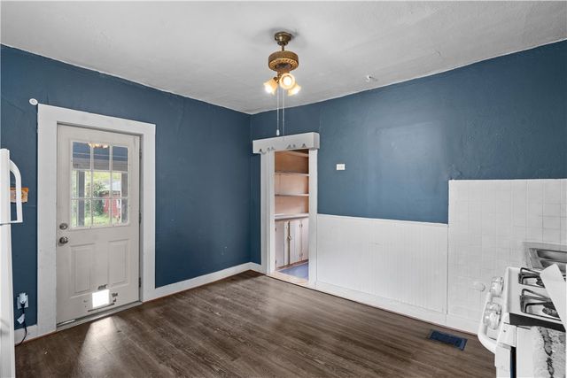 1217 W Mulberry Street, Springfield, OH 45506