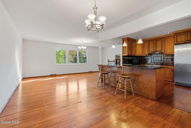 55 Alpine Drive, Colonie, NY 12110