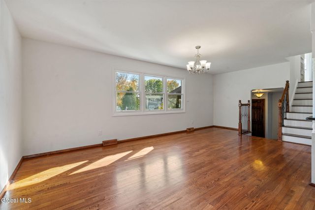 55 Alpine Drive, Colonie, NY 12110