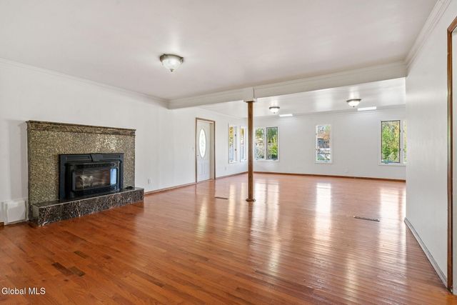 55 Alpine Drive, Colonie, NY 12110