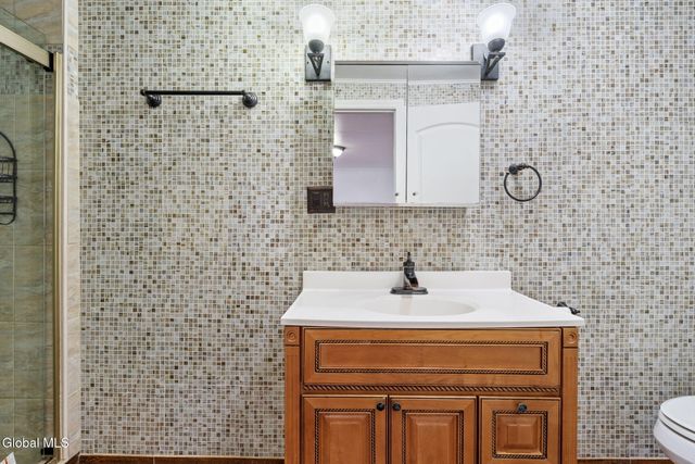 55 Alpine Drive, Colonie, NY 12110