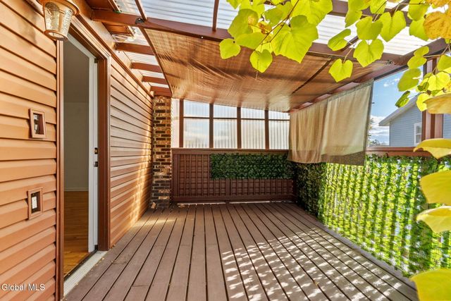 55 Alpine Drive, Colonie, NY 12110