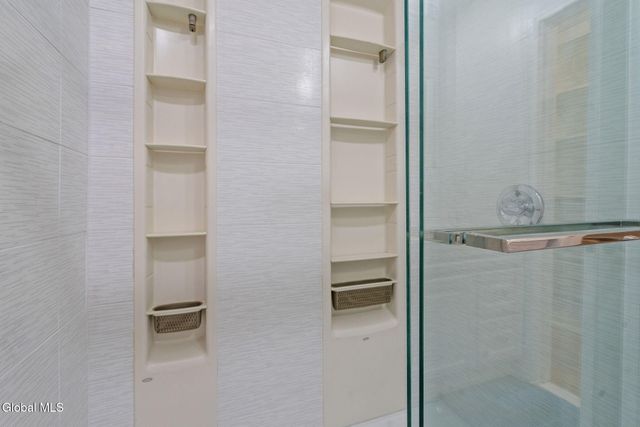 55 Alpine Drive, Colonie, NY 12110