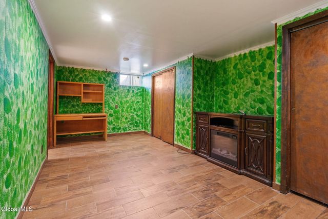 55 Alpine Drive, Colonie, NY 12110