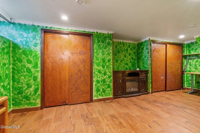 55 Alpine Drive, Colonie, NY 12110