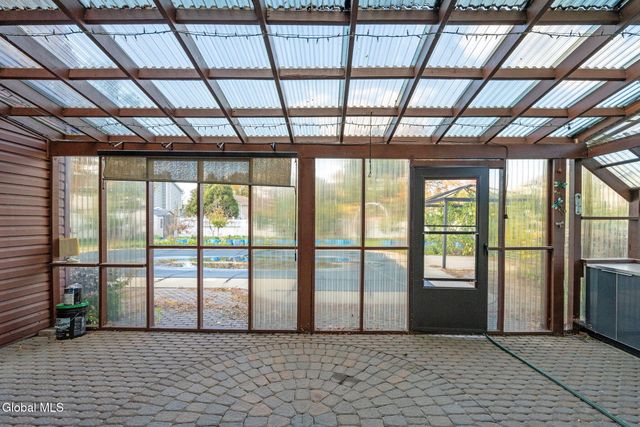 55 Alpine Drive, Colonie, NY 12110