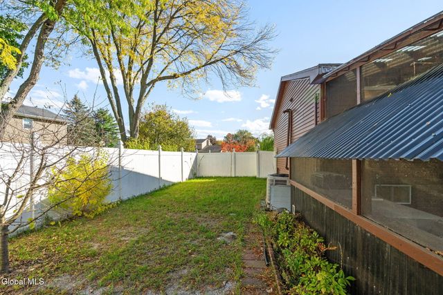 55 Alpine Drive, Colonie, NY 12110