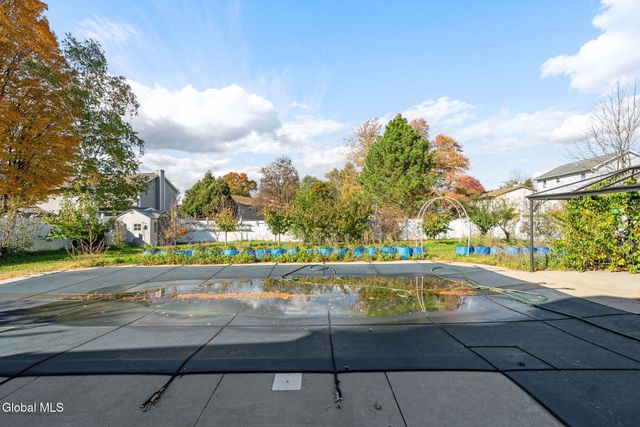 55 Alpine Drive, Colonie, NY 12110