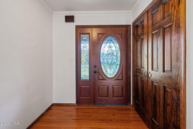 55 Alpine Drive, Colonie, NY 12110