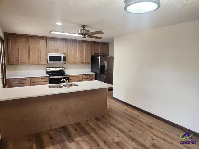 104 Oak Forest Court, Warner Robins, GA 31088