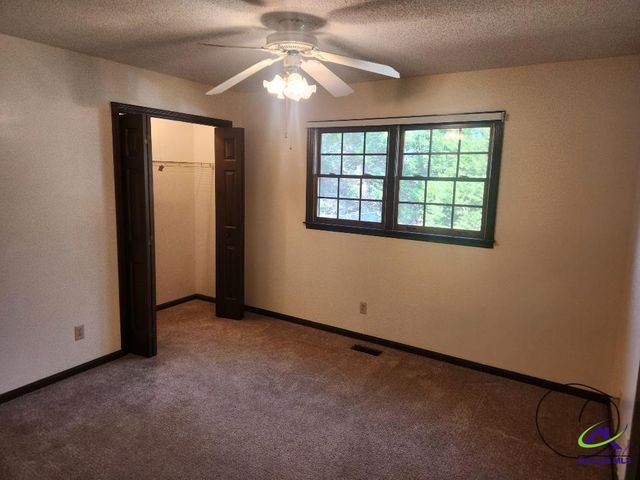 104 Oak Forest Court, Warner Robins, GA 31088