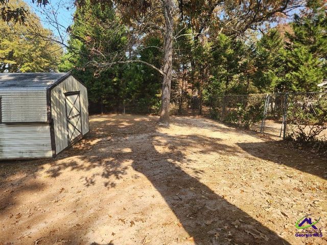 104 Oak Forest Court, Warner Robins, GA 31088