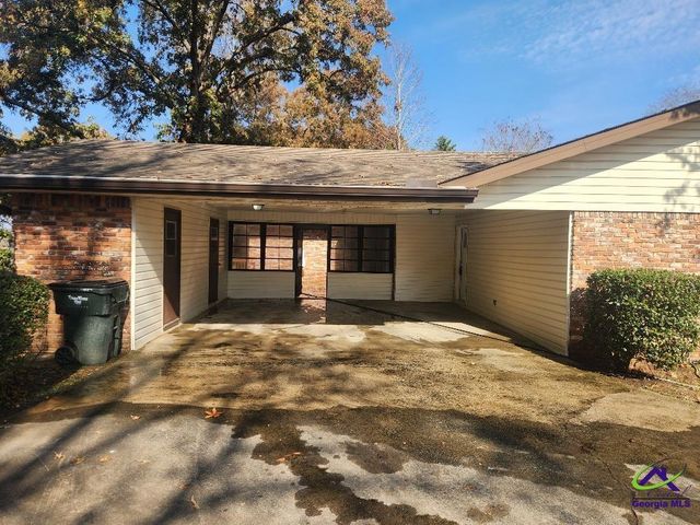 104 Oak Forest Court, Warner Robins, GA 31088