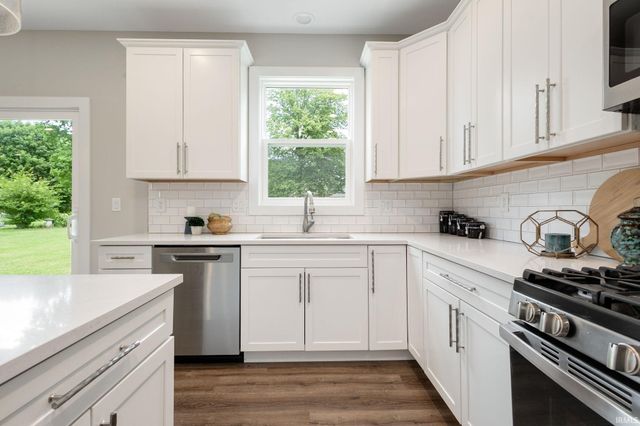 32811 Nature View Drive, New Carlisle, IN 46552