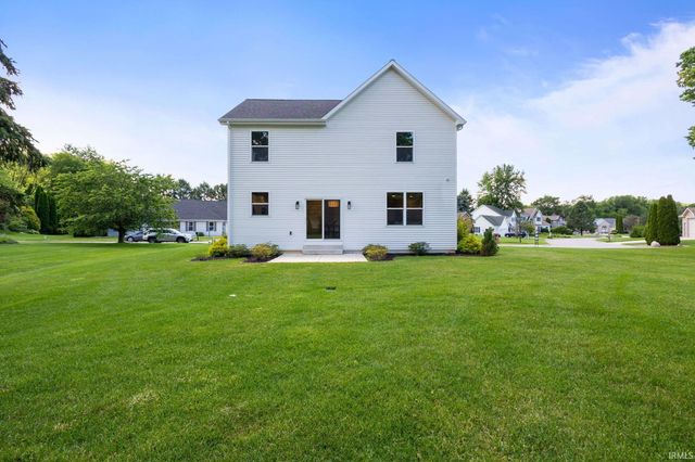 32811 Nature View Drive, New Carlisle, IN 46552