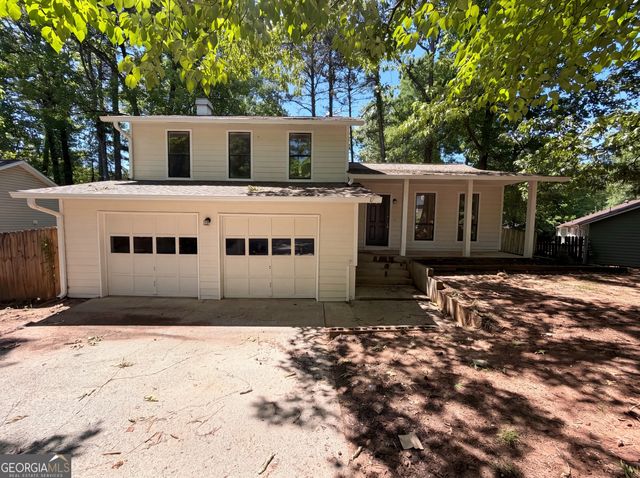 817 Greenhedge Way, Stone Mountain, GA 30088