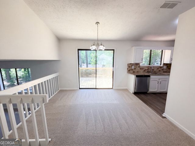 817 Greenhedge Way, Stone Mountain, GA 30088