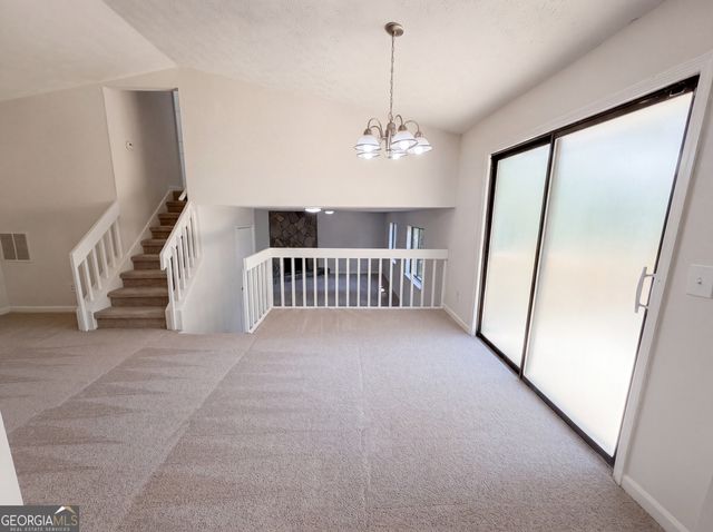 817 Greenhedge Way, Stone Mountain, GA 30088