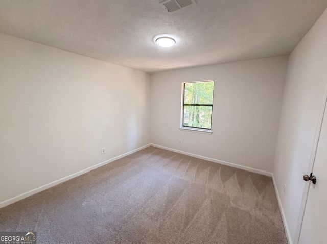 817 Greenhedge Way, Stone Mountain, GA 30088