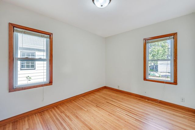 3918 Washburn Avenue N, Minneapolis, MN 55412