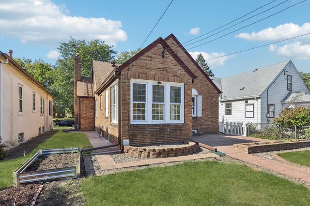 3918 Washburn Avenue N, Minneapolis, MN 55412