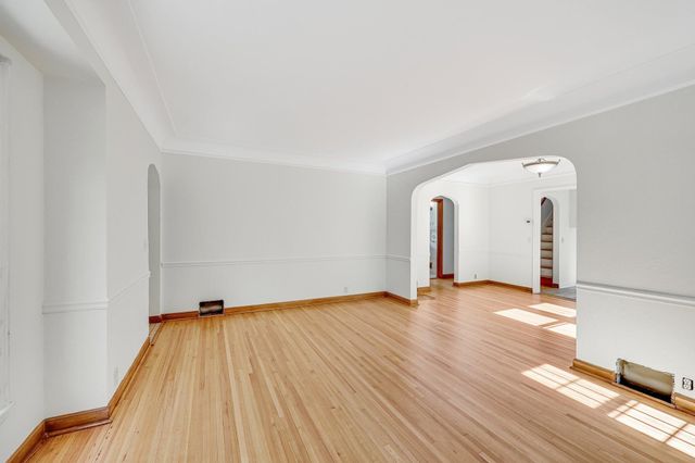 3918 Washburn Avenue N, Minneapolis, MN 55412