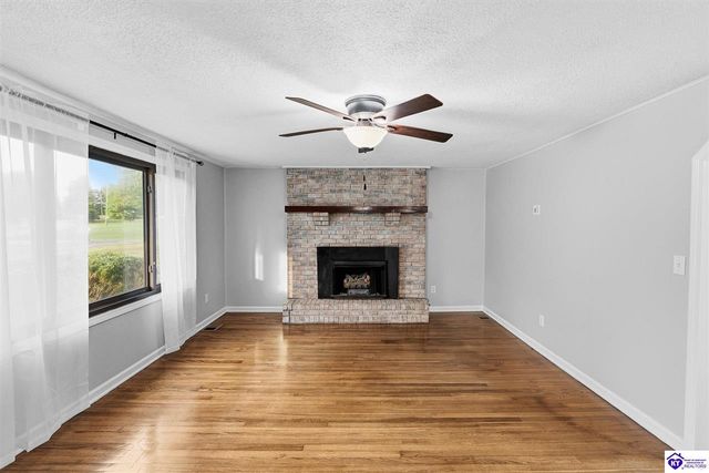 2260 Rabbit Run Road, Vine Grove, KY 40175