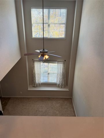 6944 Carrington Lane, Fort Worth, TX 76137