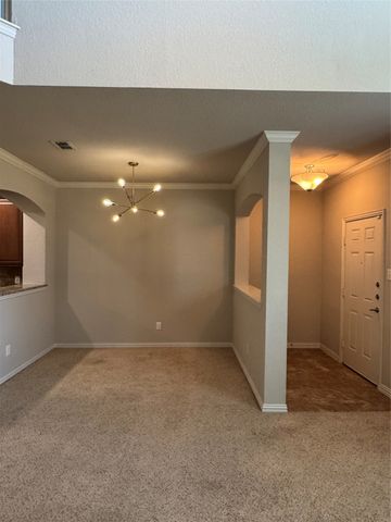 6944 Carrington Lane, Fort Worth, TX 76137