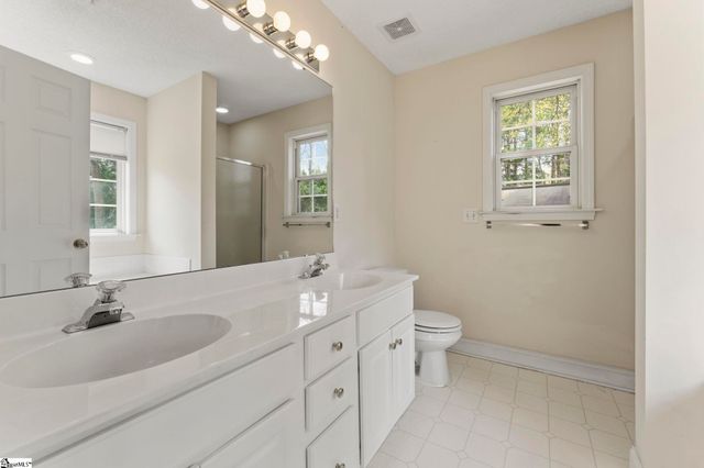 11 Huntley Court, Simpsonville, SC 29680