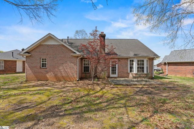 11 Huntley Court, Simpsonville, SC 29680