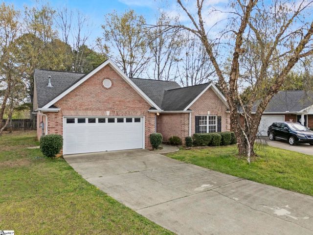 11 Huntley Court, Simpsonville, SC 29680