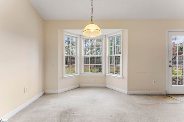 11 Huntley Court, Simpsonville, SC 29680