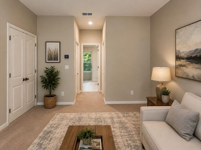 1124 FENNEL GREEN DR, Seffner, FL 33584