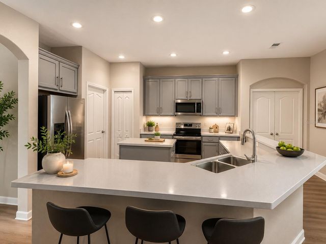 1124 FENNEL GREEN DR, Seffner, FL 33584