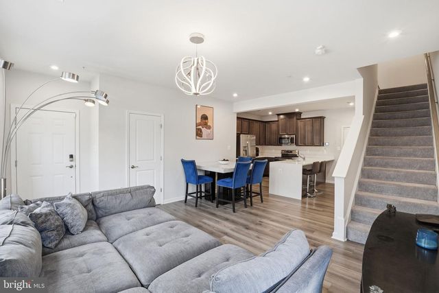 10501 JOHN GLENN ST, Lanham, MD 20706