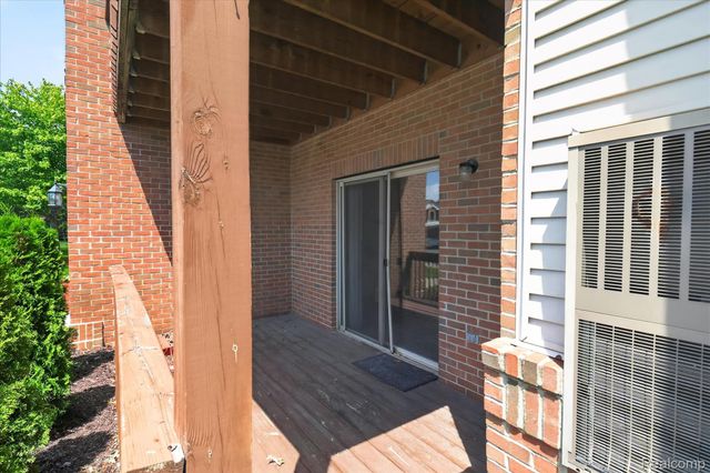 45720 Prairiegrass Court, Van Buren Charter Township, MI 48111