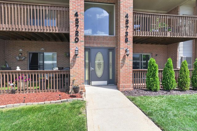 45720 Prairiegrass Court, Van Buren Charter Township, MI 48111