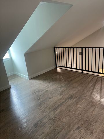 5018 San Jacinto Street 204, Dallas, TX 75206